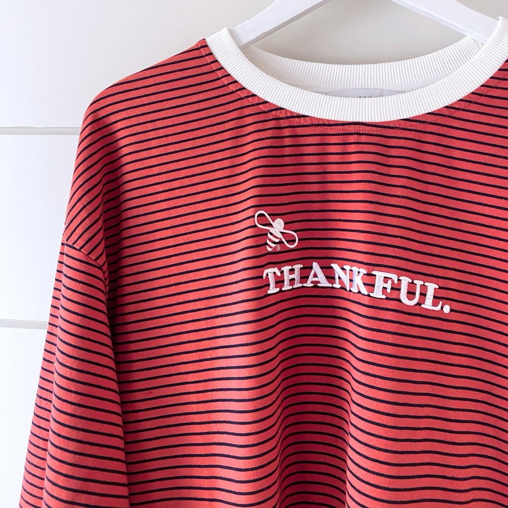 NWT Bee Thankful Long Sleeve